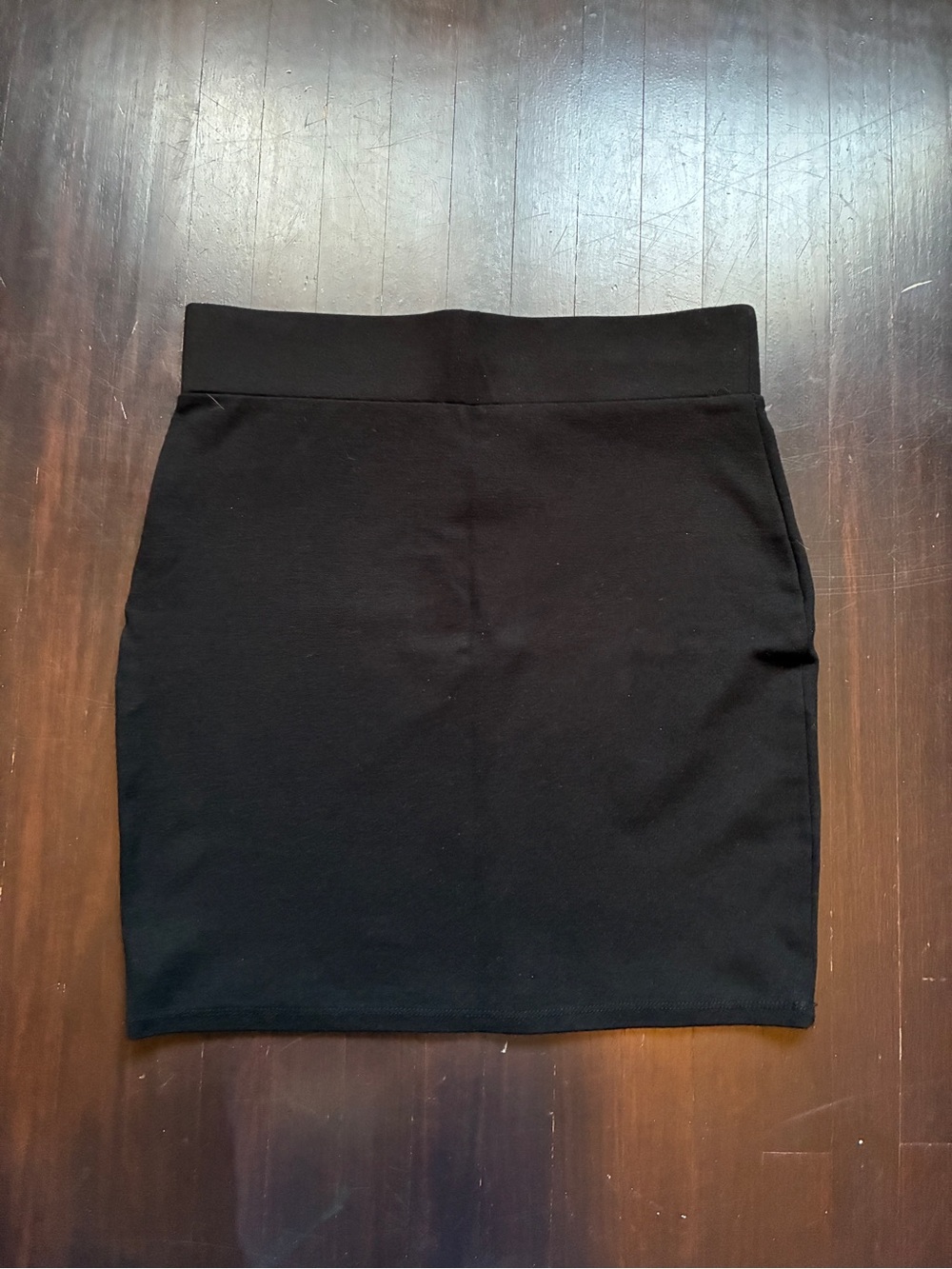 Classic Black Women's Stretch Mini Skirt, size small